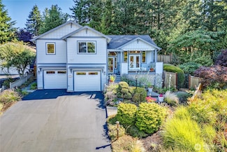 324 Bromley Place NW, Bainbridge Island, WA 98110