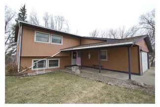 103 S Lincoln St, Colfax, IA 50054