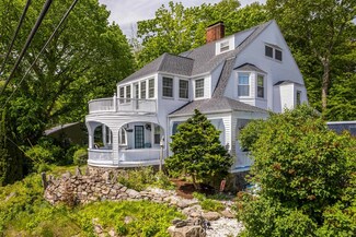 402 York St, York, ME 03909