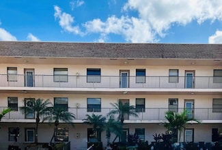 10332 Sunrise Lakes Blvd Unit 103, Sunrise, FL 33322