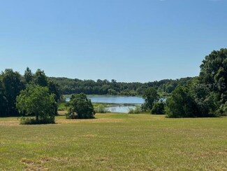 18012 Mccann Ln, Dade City, FL 33523