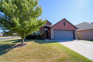 10815 Augusta Dr, Jenks, OK 74037