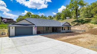 26004 Bear Valley Rd, Tehachapi, CA 93561