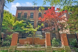 851 W Webster Ave, Chicago, IL 60614