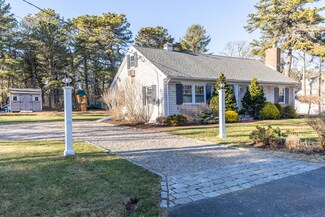 41 Myrtle Dr, South Chatham, MA 02659