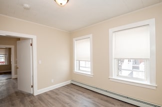 48 Pond St Unit 4, Beverly, MA 01915