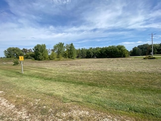 1310 Haywood Ln, Chase, WI 54171