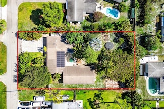 3064 Rostan Ln, Lake Worth, FL 33461