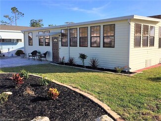 425 Vanda Sanctuary Unit 425, Naples, FL 34114