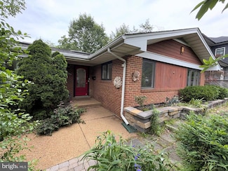 1414 N Johnson St, Arlington, VA 22201