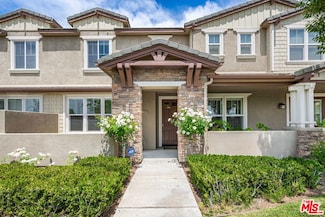 28504 Pietro Dr, Valencia, CA 91354