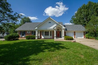 219 Bluffview Ct, Troy, MO 63379