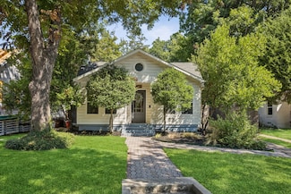 1227 Lansford Ave, Dallas, TX 75224