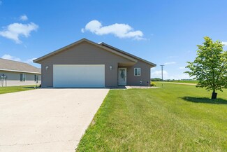 114 8th St S, Hoffman, MN 56339