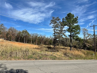 000 Coggins Ave, Poteau, OK 74953