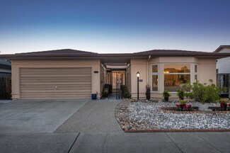 330 Foresail Ct, Foster City, CA 94404