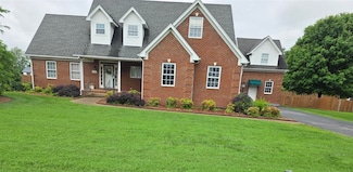 991 College St, Smiths Grove, KY 42171