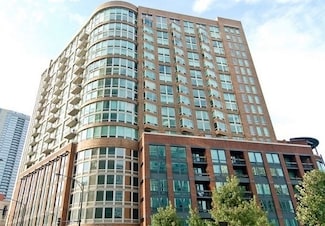 600 N Kingsbury St Unit 906, Chicago, IL 60654