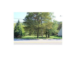 281 Bennett Rd, Cheektowaga, NY 14227