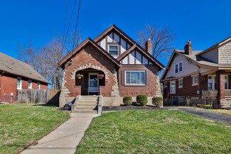 3916 Oak St, Silverton, OH 45236