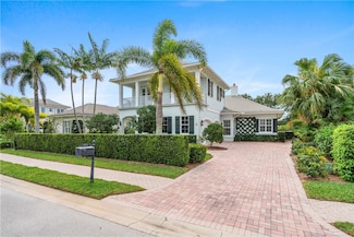 261 Palm Island Ln, Vero Beach, FL 32963