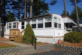 135 Queen Dr, West Wareham, MA 02576