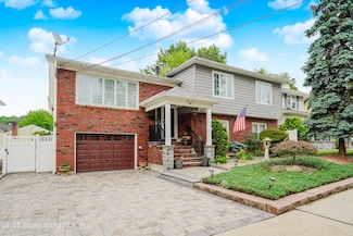 97 Martin Ave, Staten Island, NY 10314