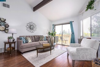 1945 Trinity Ave Unit 9, Walnut Creek, CA 94596