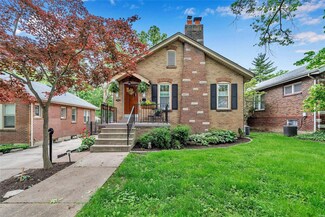7810 Grove Ave, Saint Louis, MO 63119
