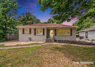 3503 Collingwood Ave SW, Wyoming, MI 49519