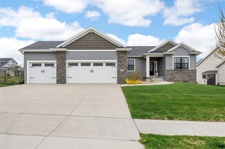 2675 Vaughn Dr, Marion, IA 52302