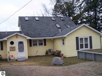500 Hillcrest Dr, Lake, MI 48632
