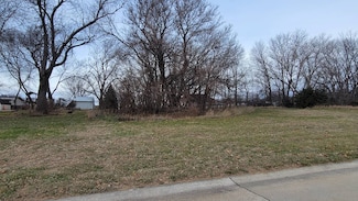 2480 Whitlow Ave Unit 1, Auburn, NE 68305