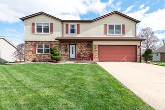 1005 Daniel Dr, Maryville, IL 62062