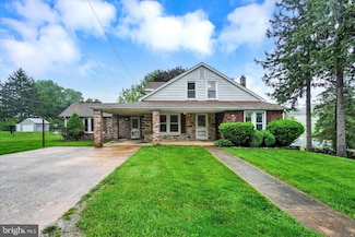 9448 E Springfield Rd, Seven Valleys, PA 17360