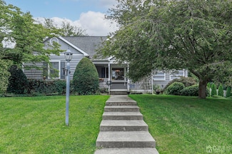 305 Pershing Ave, Phillipsburg, NJ 08865