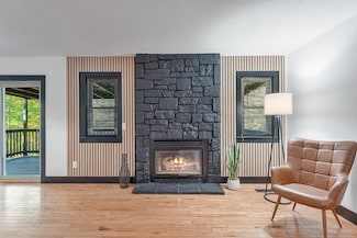 16 Chichester Cir, Bella Vista, AR 72714