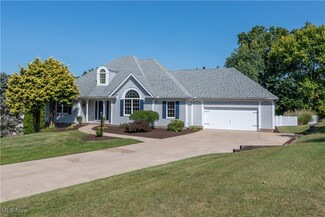2970 Mill Ridge Cir NW, Canton, OH 44708