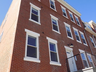 28 Hawthorne St Unit 3, Chelsea, MA 02150