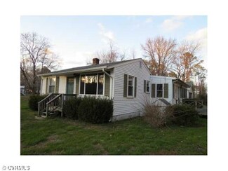 15 Shore Dr E, Mathews County, VA 23066