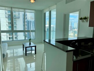 300 S Biscayne Blvd Unit T2711, Miami, FL 33131