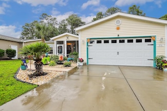 356 Lakeside Crossing Dr, Conway, SC 29526