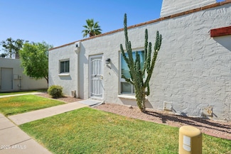 8046 E Oak St, Scottsdale, AZ 85257