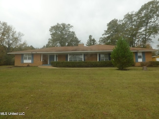 1109 Old Brookhaven Rd, Summit, MS 39666