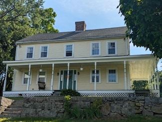 95 Providence St Unit B, Mendon, MA 01756