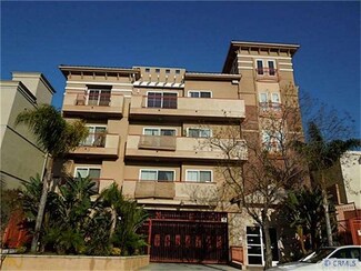 1138 S Serrano Ave Unit 303, Los Angeles, CA 90006