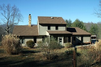 1685 Hurricane Creek Rd, Big Island, VA 24526
