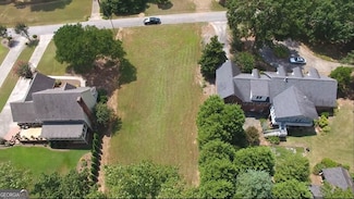 108 Briarwood Dr, Carrollton, GA 30117