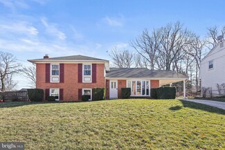 6215 Roblynn Rd, Laurel, MD 20707