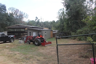 12240 High Fire Rd, Montgomery, TX 77356